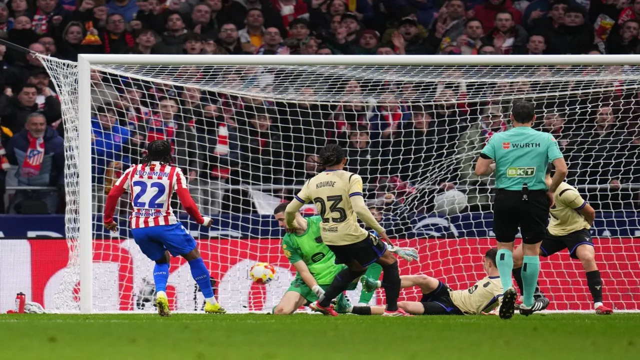 رقمي قاتل برشلونة.. ثغرات دفاعية تهدد فليك في إقصاء محتمل